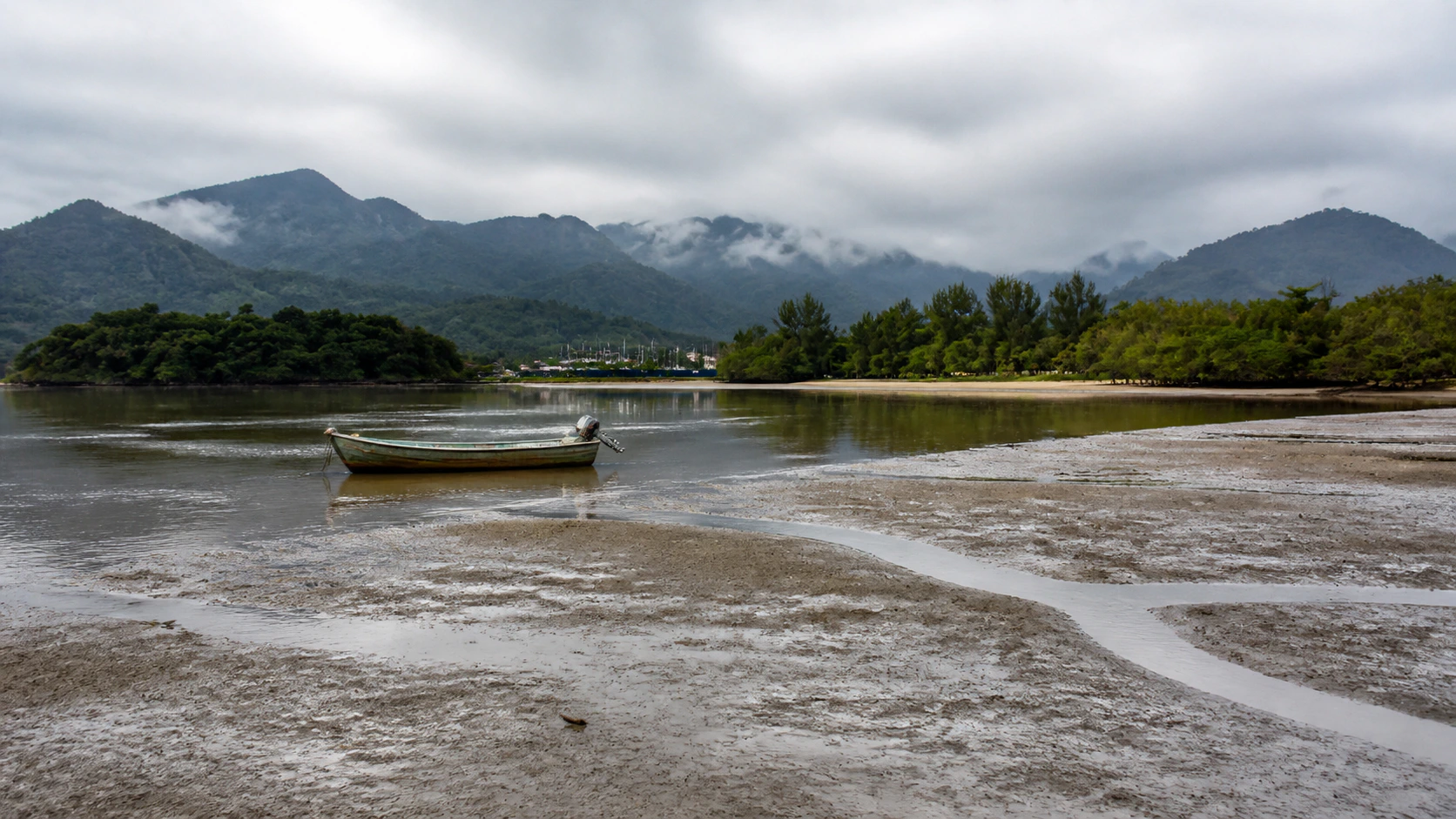 Praia do Itinga